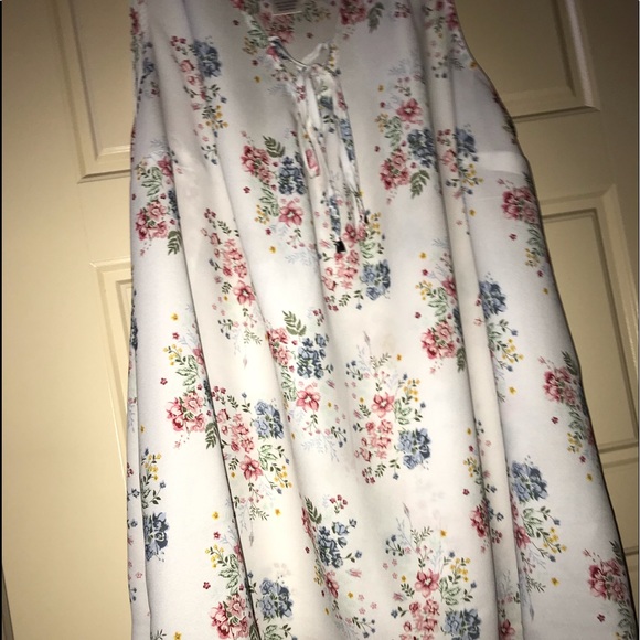 Tank blouse - Picture 2 of 4